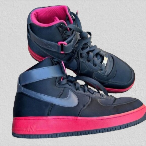 NIKE Air Force One sneakers 2008 US size 6.  334031-001 - Picture 1 of 11